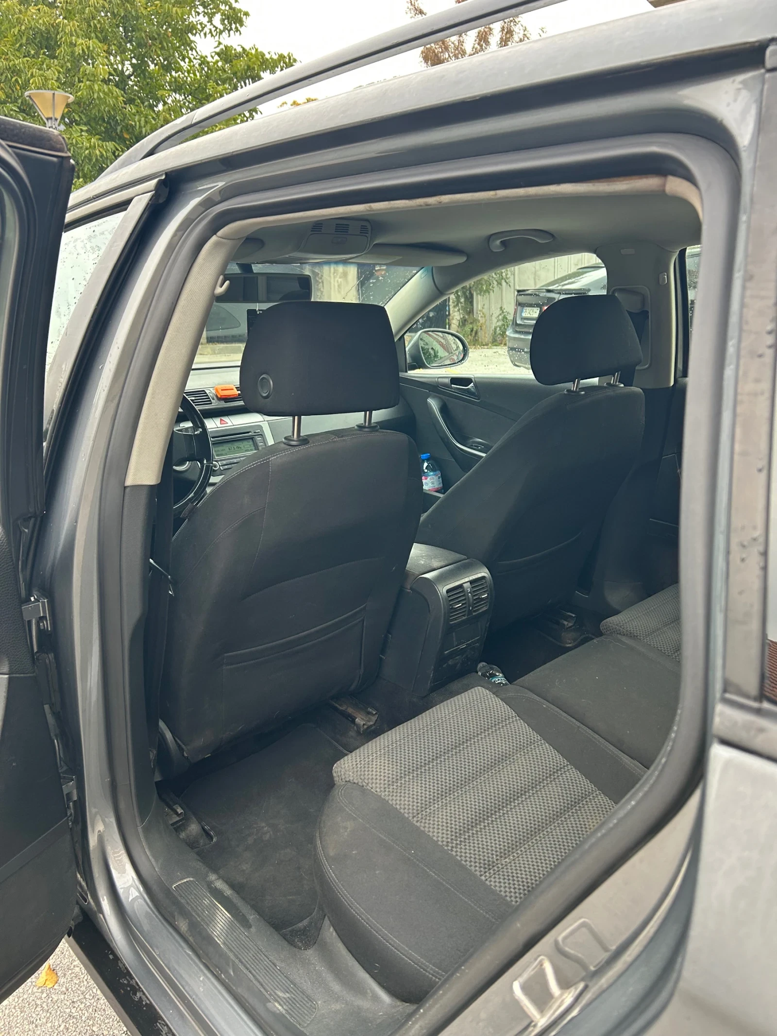 VW Passat 2.0TDI, снимка 6 - Автомобили и джипове - 54223753