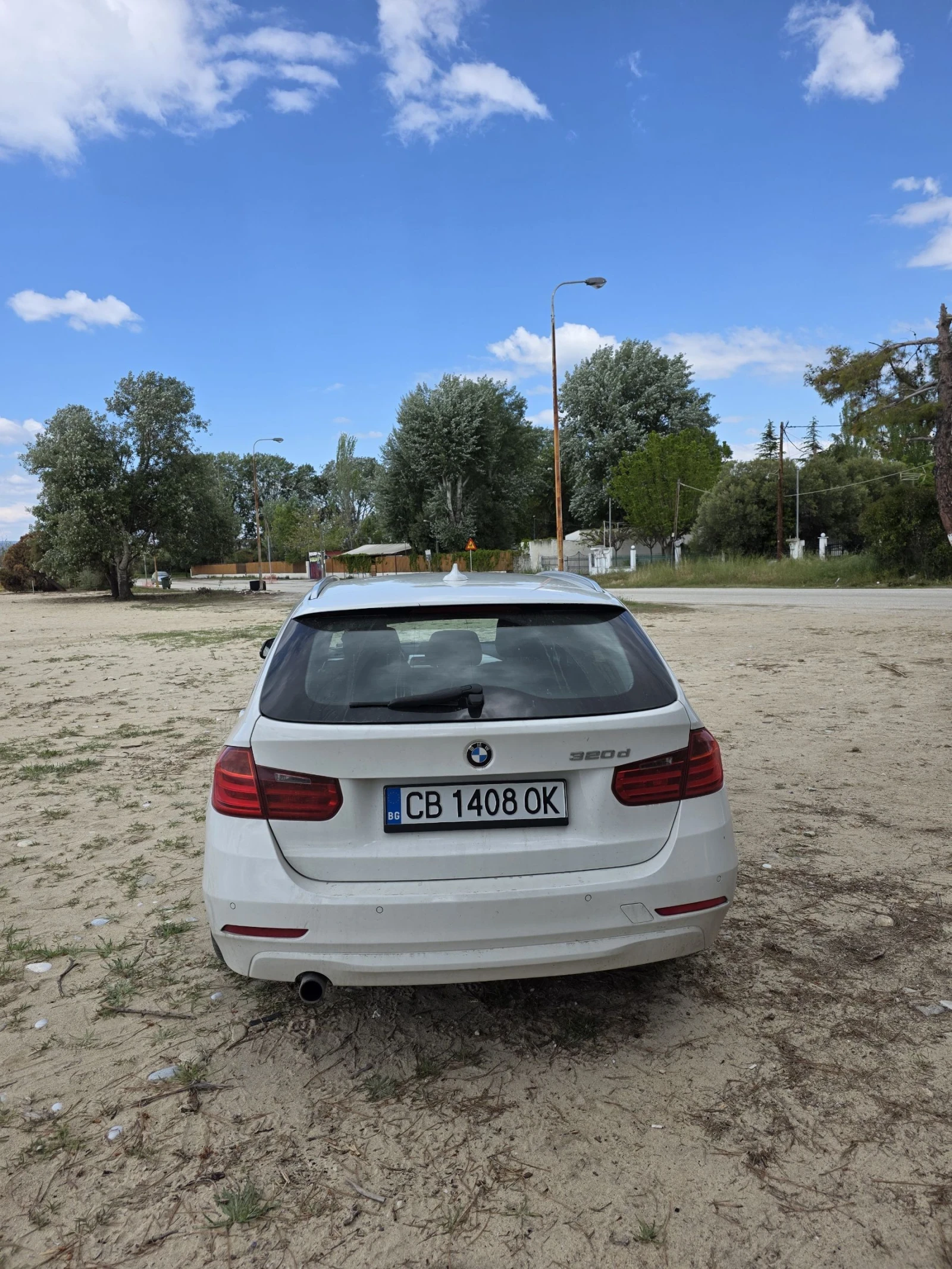 BMW 320, снимка 3 - Автомобили и джипове - 54387200