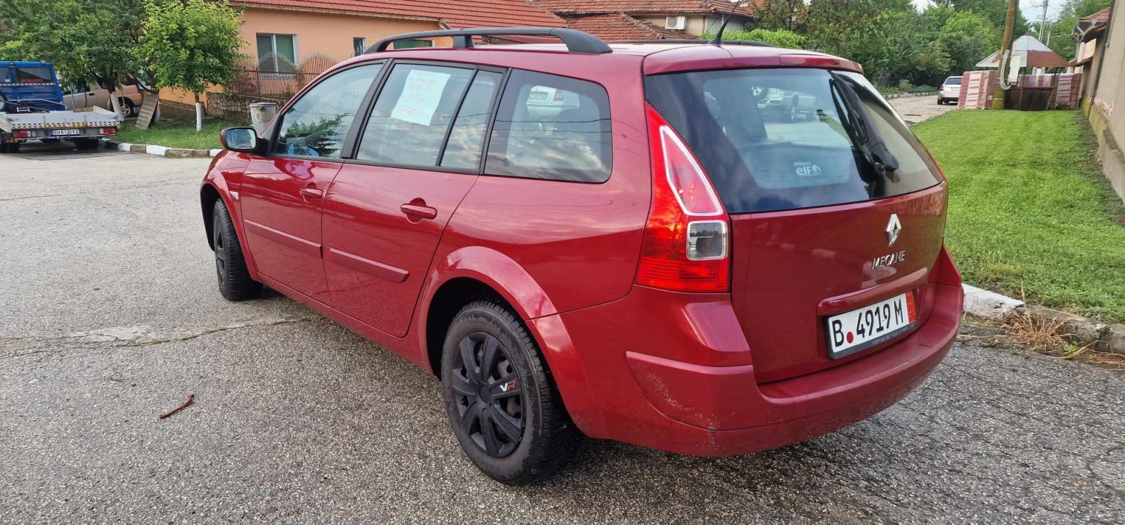 Renault Megane 1.5 tdci, снимка 3 - Автомобили и джипове - 54485385