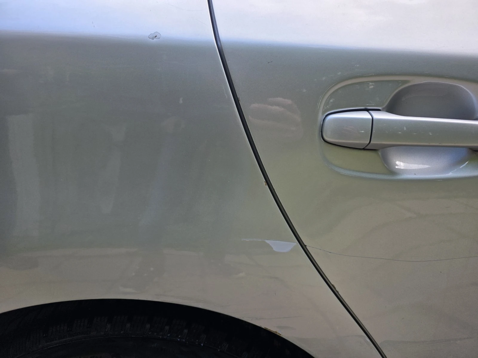 Toyota Avensis | Mobile.bg � ����������� 14