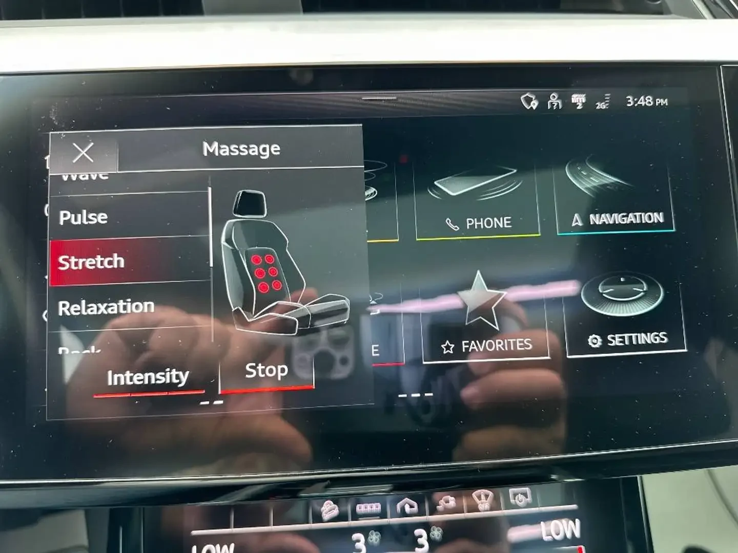 Audi E-Tron TECHNIK/360/HUD/B&O/ОБДУХВАНЕ/ЦЕНА ДО БЪЛГАРИЯ, снимка 12 - Автомобили и джипове - 54825054