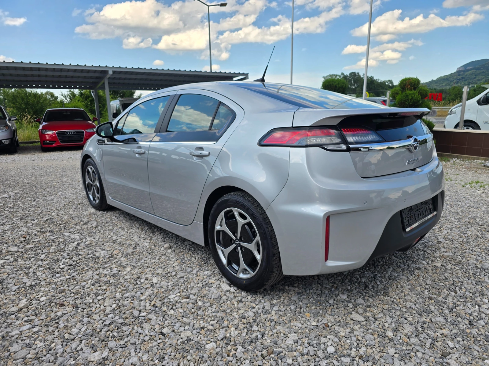 Opel Ampera 1.4 Plyg in Hybrid, снимка 3 - Автомобили и джипове - 54864517