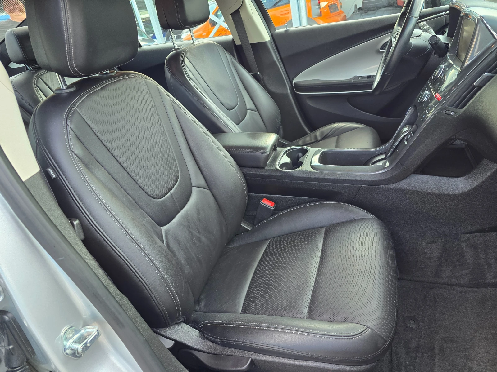 Opel Ampera 1.4 Plyg in Hybrid, снимка 10 - Автомобили и джипове - 54864517