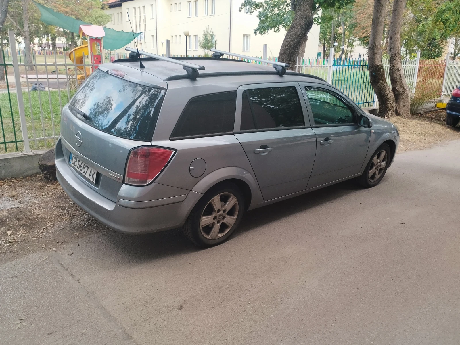 Opel Astra, снимка 3 - Автомобили и джипове - 54874061