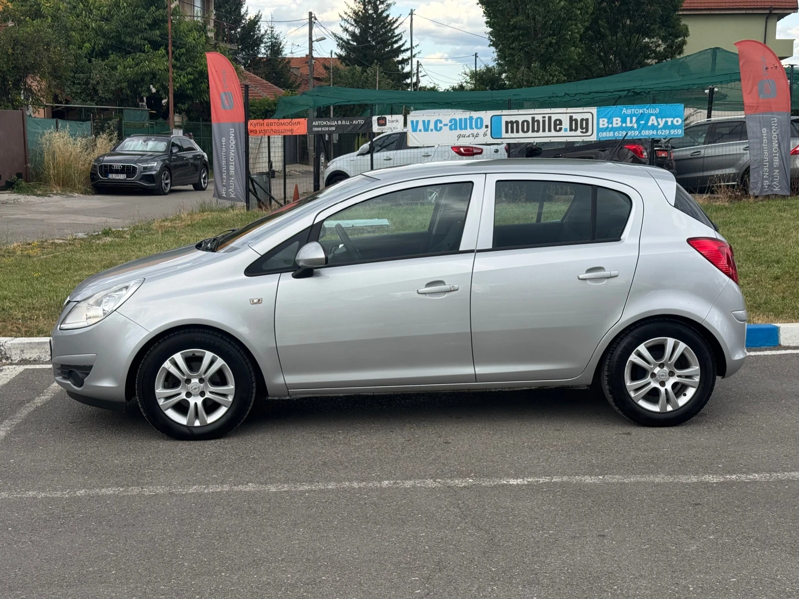 Opel Corsa, снимка 8 - Автомобили и джипове - 55187192