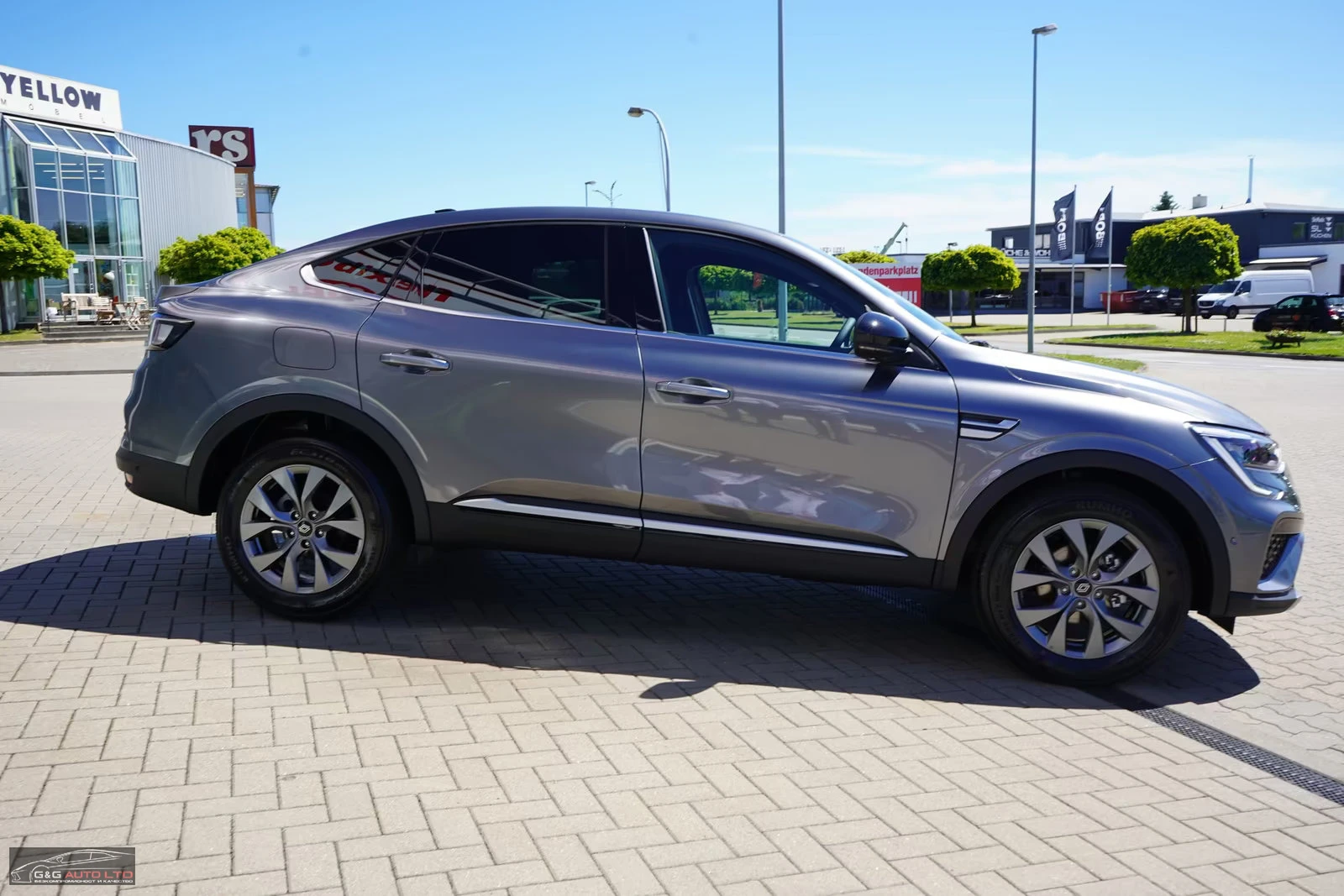 Renault Arkana mHEV/140HP/CAM/PAN0/ACC/LED/KLESS/571z, снимка 6 - Автомобили и джипове - 55218459