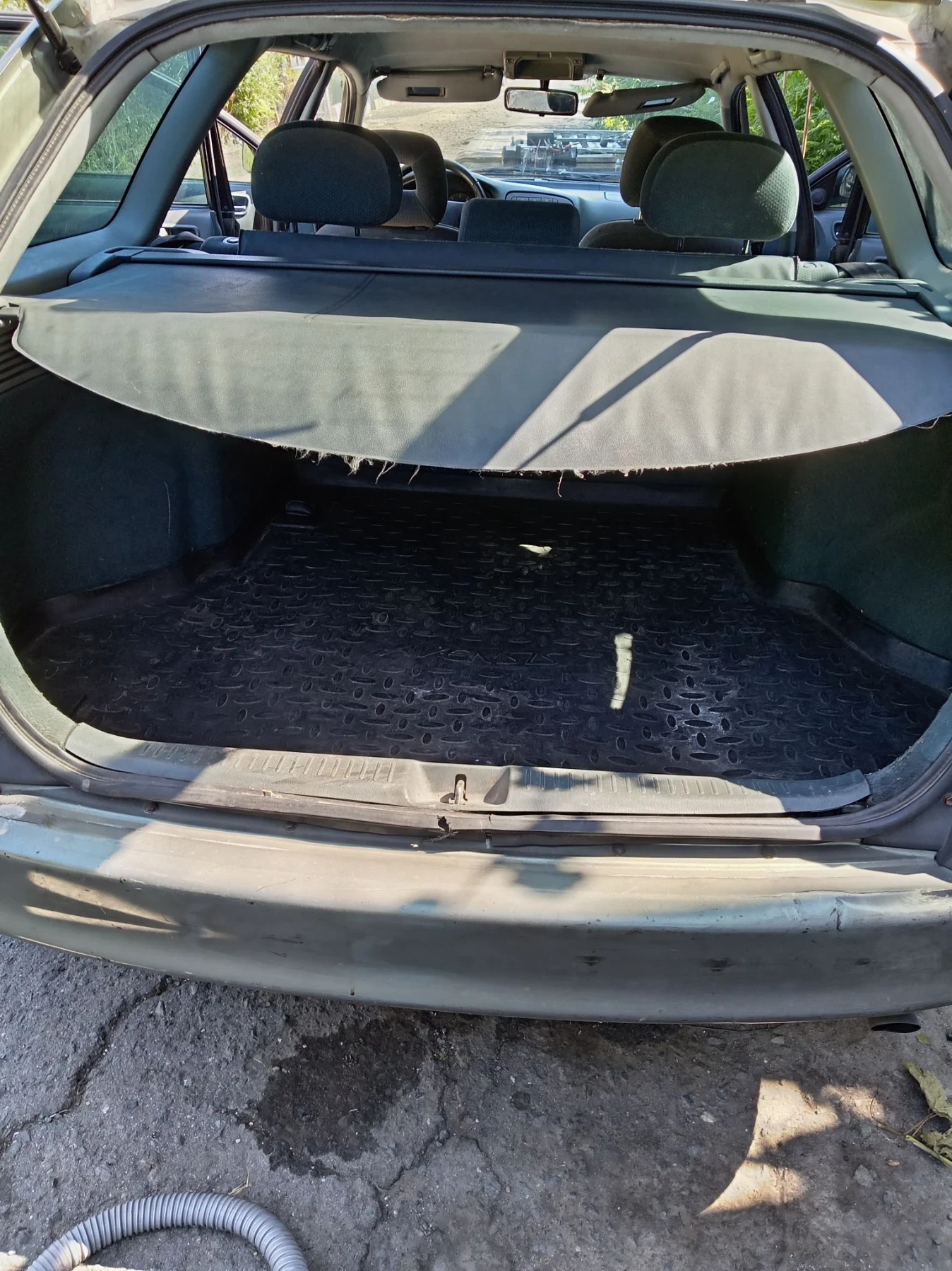 Toyota Avensis, снимка 13 - Автомобили и джипове - 55622679