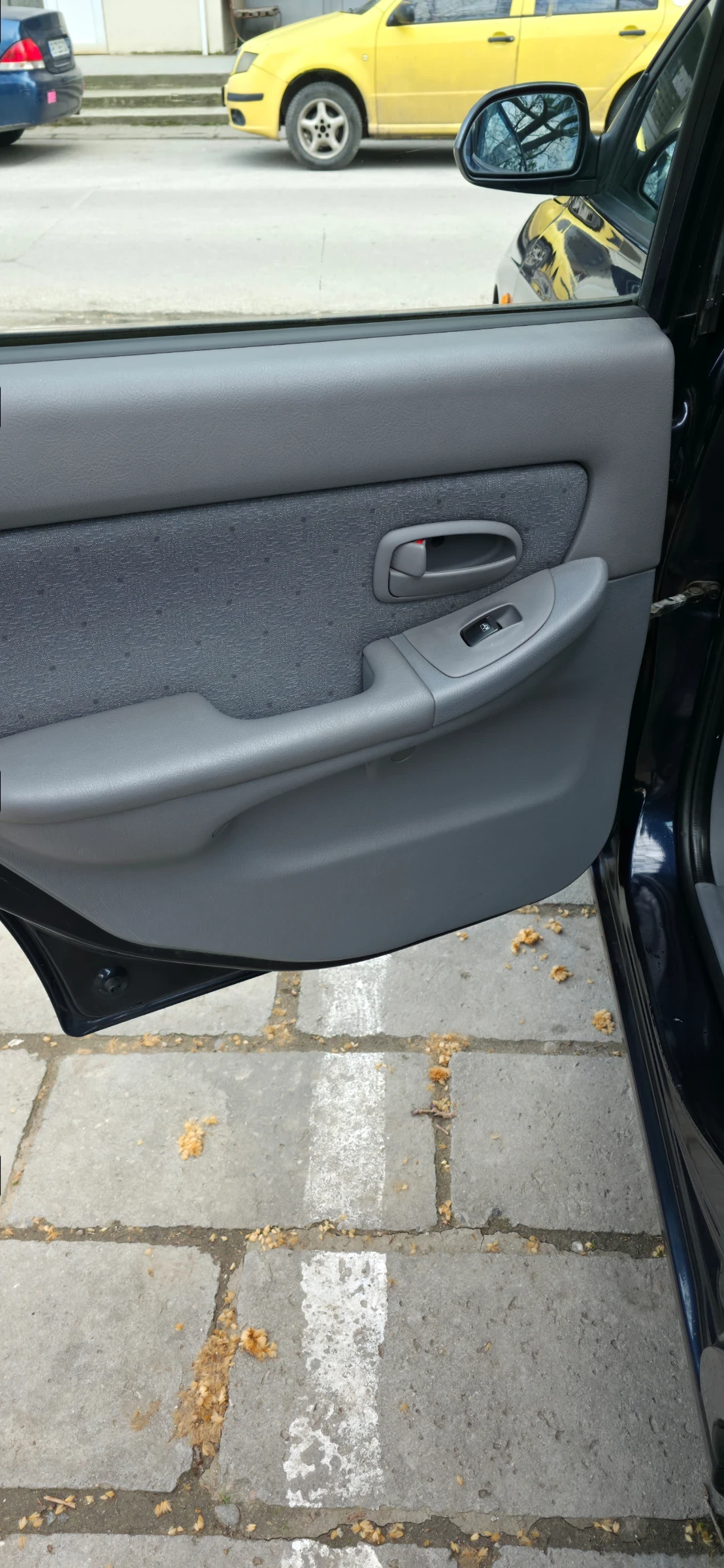 Hyundai Elantra, снимка 13 - Автомобили и джипове - 55672689