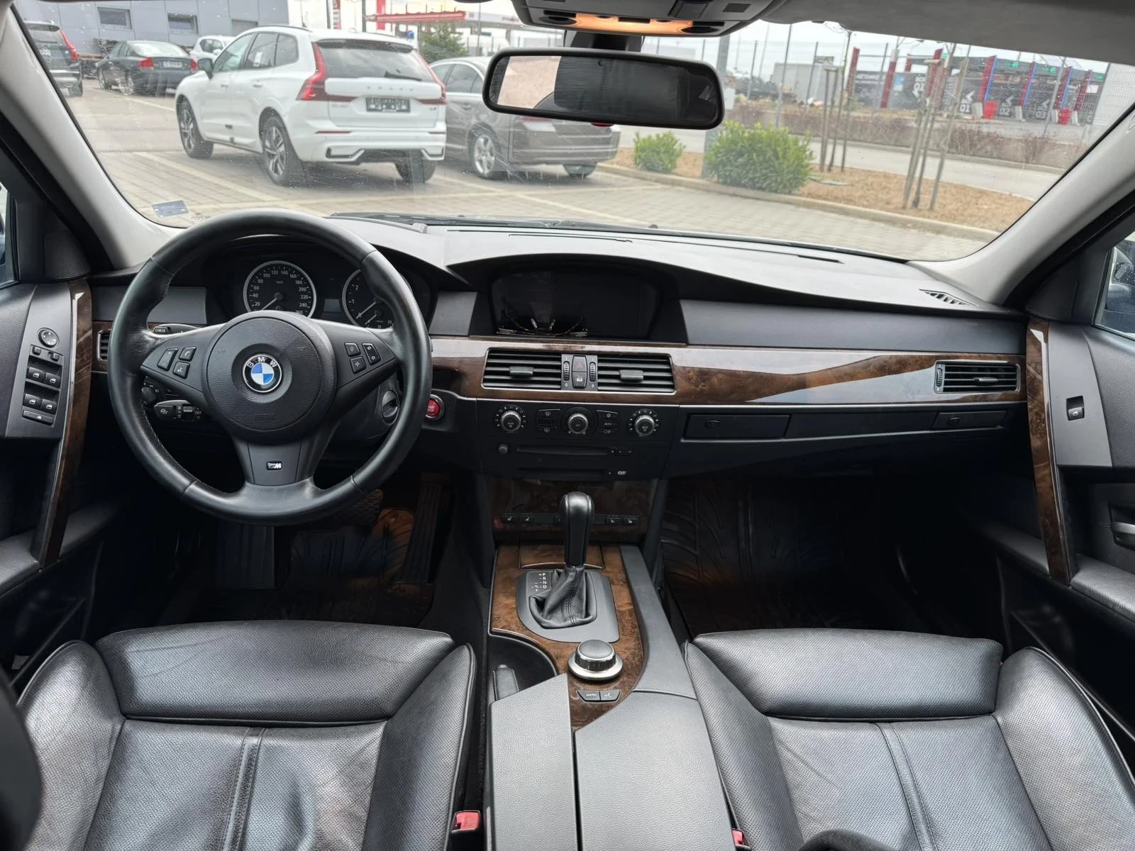 BMW 530, снимка 14 - Автомобили и джипове - 56019848