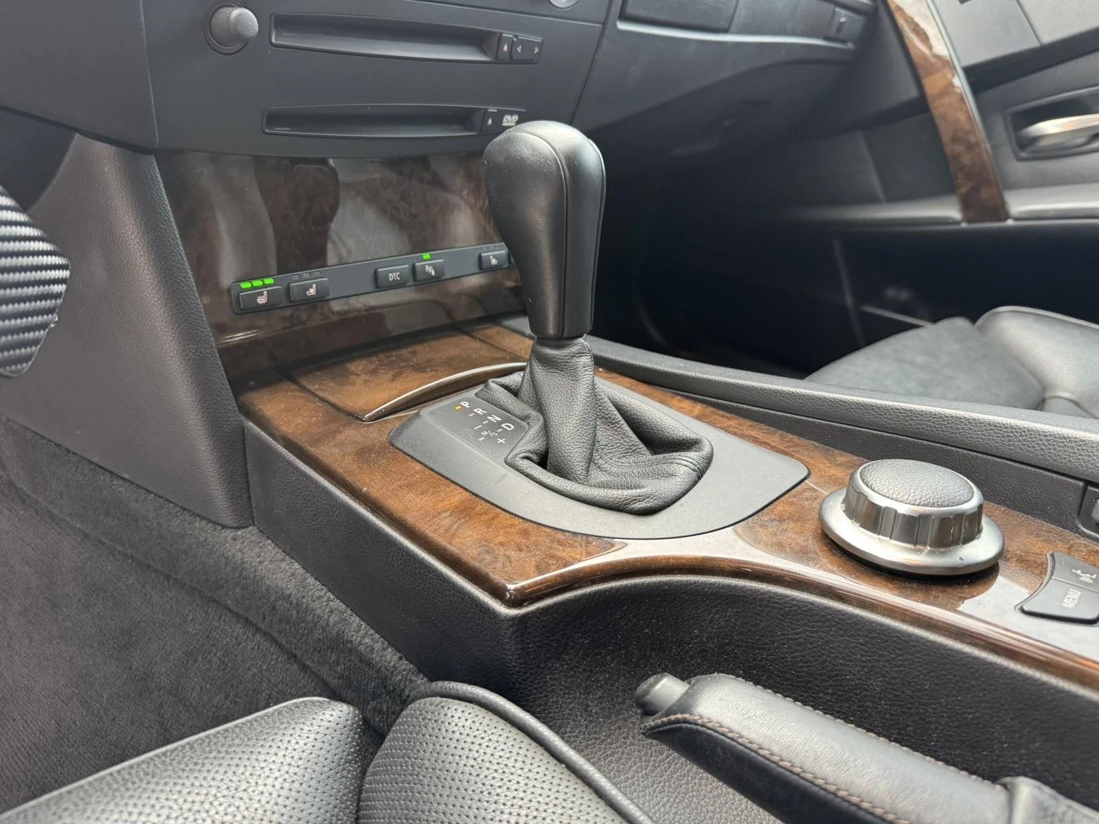 BMW 530, снимка 13 - Автомобили и джипове - 56019848