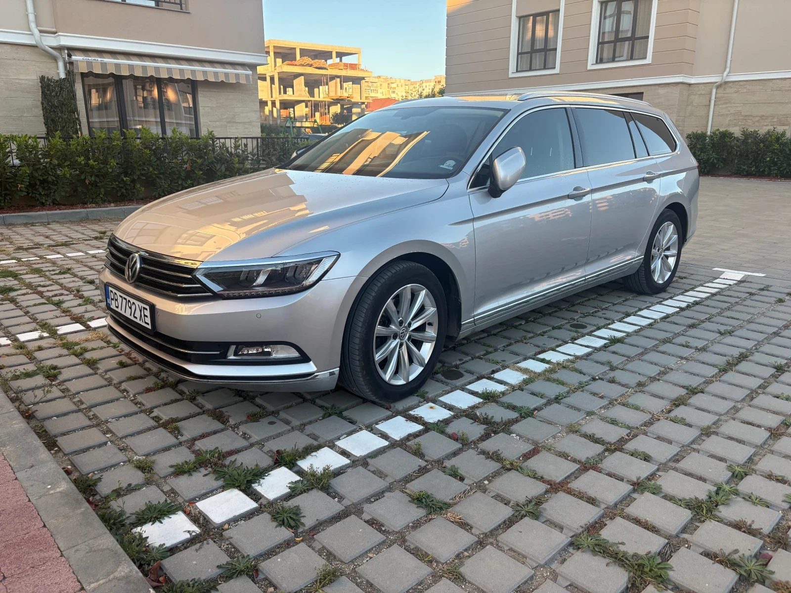 VW Passat 2.0 TDI | Digital | Пълна сервизна история| Подгре