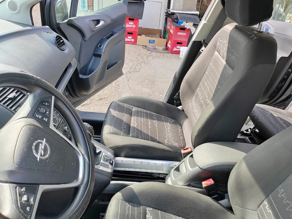 Opel Meriva 1.4 i GPL, снимка 16 - Автомобили и джипове - 56543060