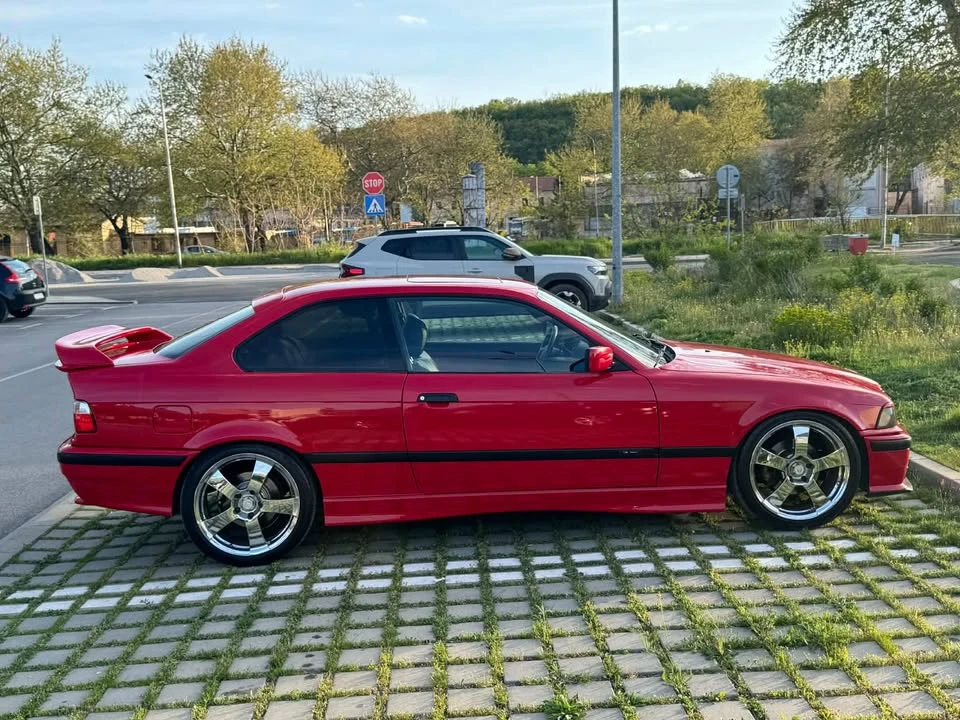 BMW 318 is, снимка 4 - Автомобили и джипове - 56629992