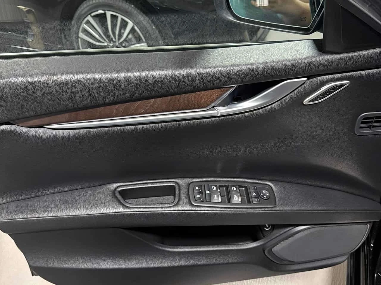 Maserati Ghibli * S Q4 * CARFAX * ����� �� ����������� *  | Mobile.bg � ����������� 10