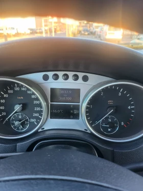 Mercedes-Benz ML 320 3.2 CDI 4 Matic, снимка 12