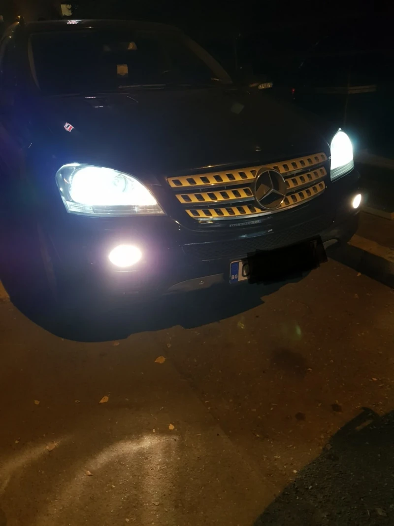 Mercedes-Benz ML 320 3.2 CDI 4 Matic, снимка 14 - Автомобили и джипове - 53265096