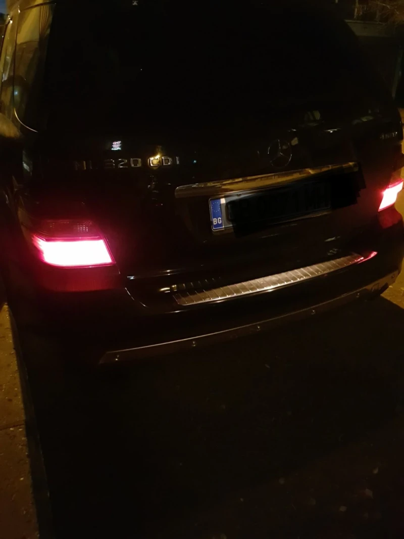 Mercedes-Benz ML 320 3.2 CDI 4 Matic, снимка 13 - Автомобили и джипове - 53265096