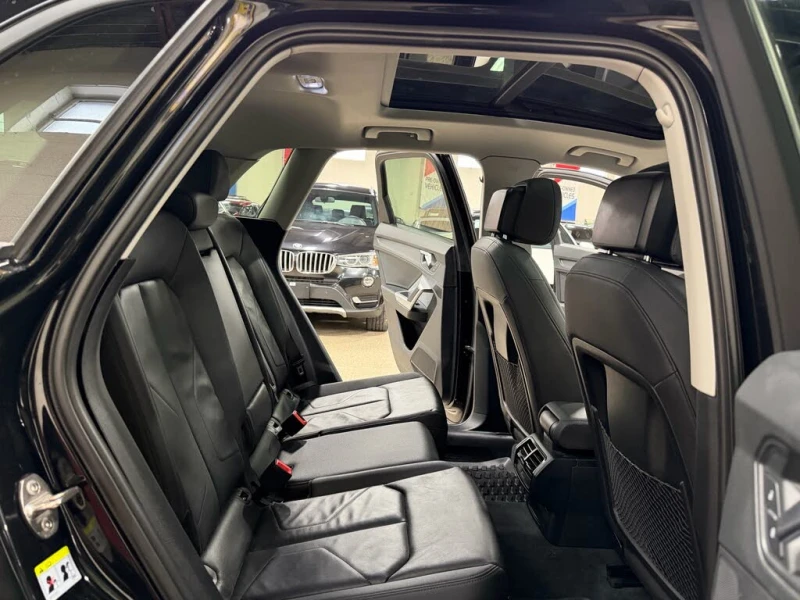 Audi Q3 quattro* Komfort* 45 TFSI, снимка 14 - Автомобили и джипове - 52837235