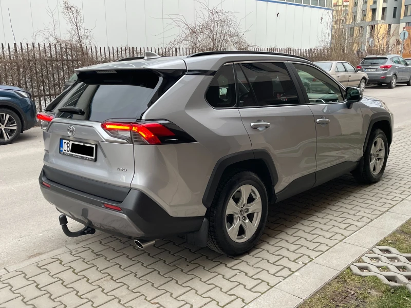 Toyota Rav4 2.0 AWD/4x4 CVT Executive- в Гаранция, снимка 3 - Автомобили и джипове - 53420550