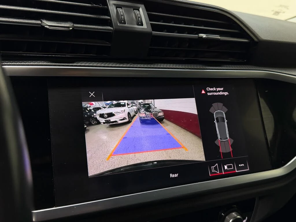 Audi Q3 quattro* Komfort* 45 TFSI | Mobile.bg � ����������� 16