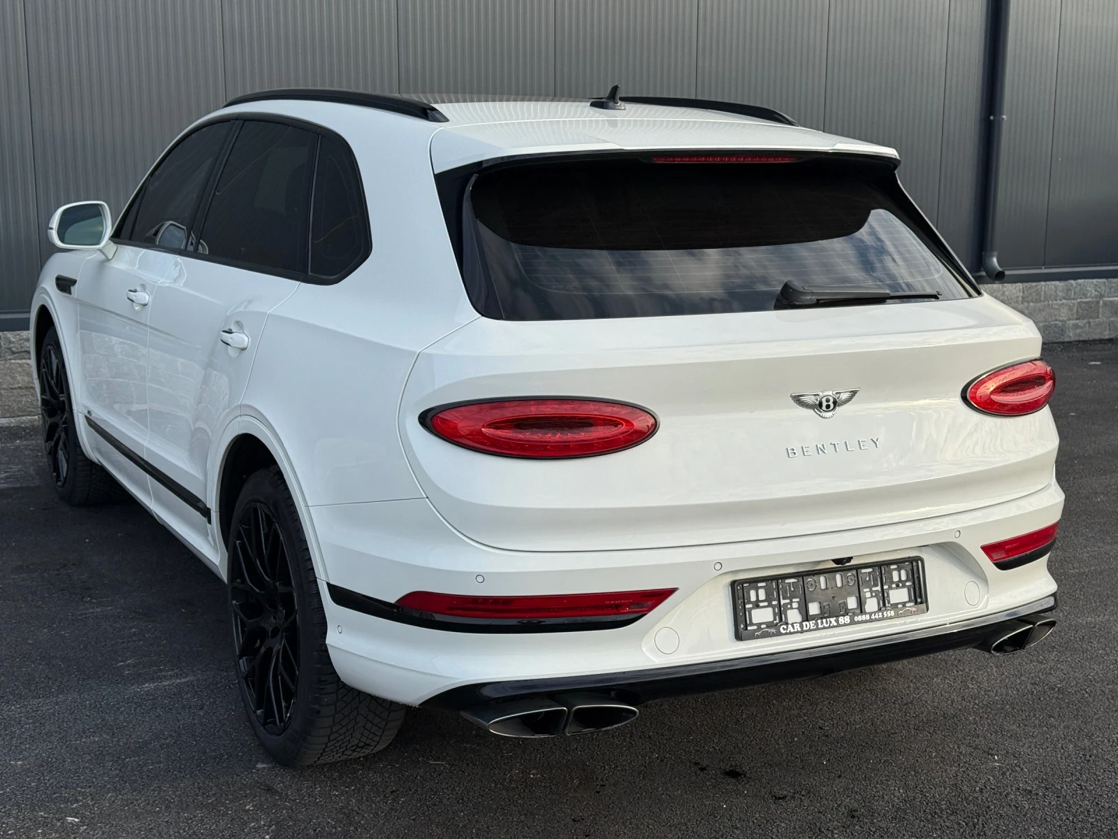 Bentley Bentayga Facelift, V8 - изображение 5