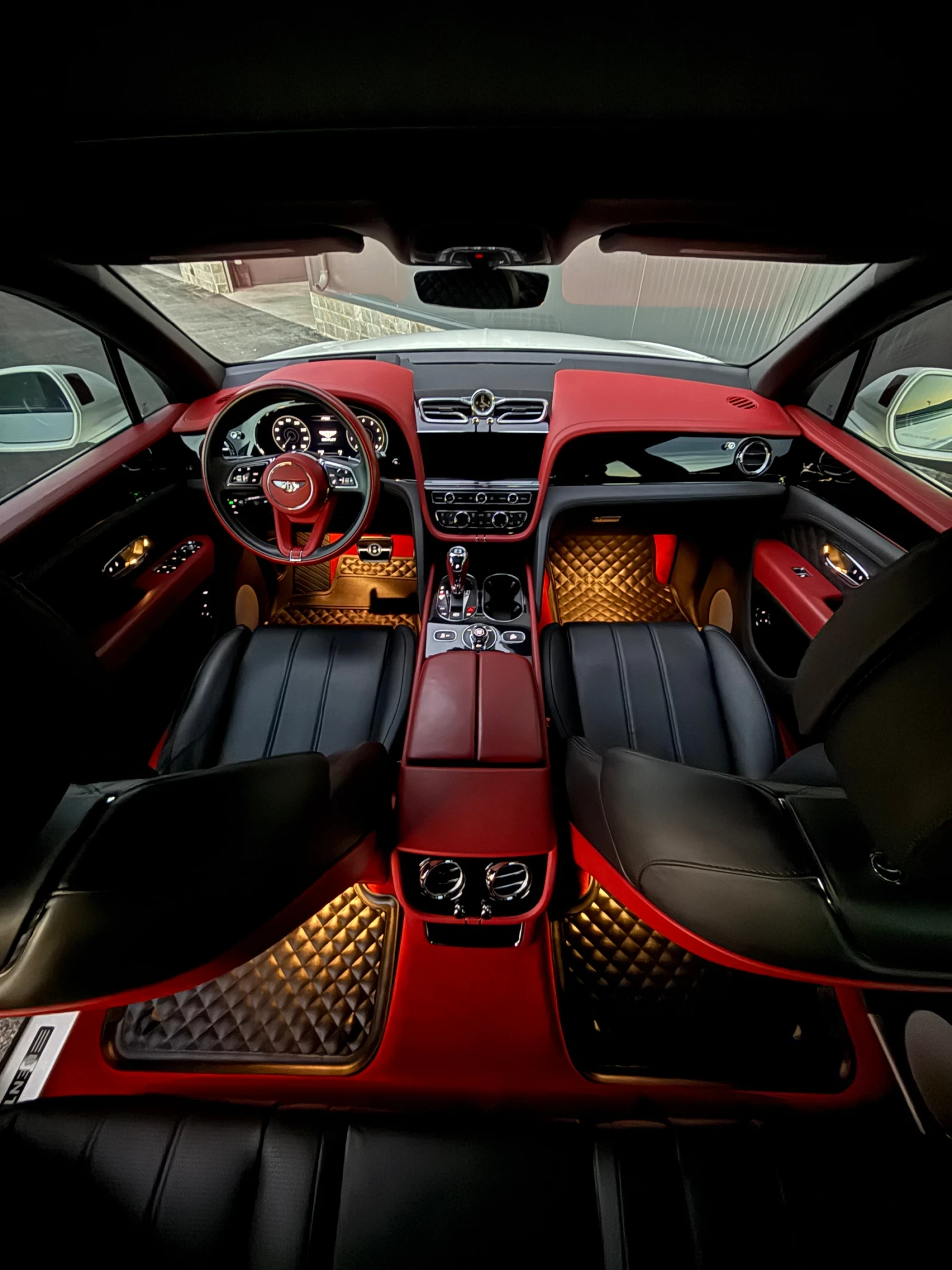 Bentley Bentayga Facelift, 4.0,  V8, AWD | Mobile.bg � ����������� 9