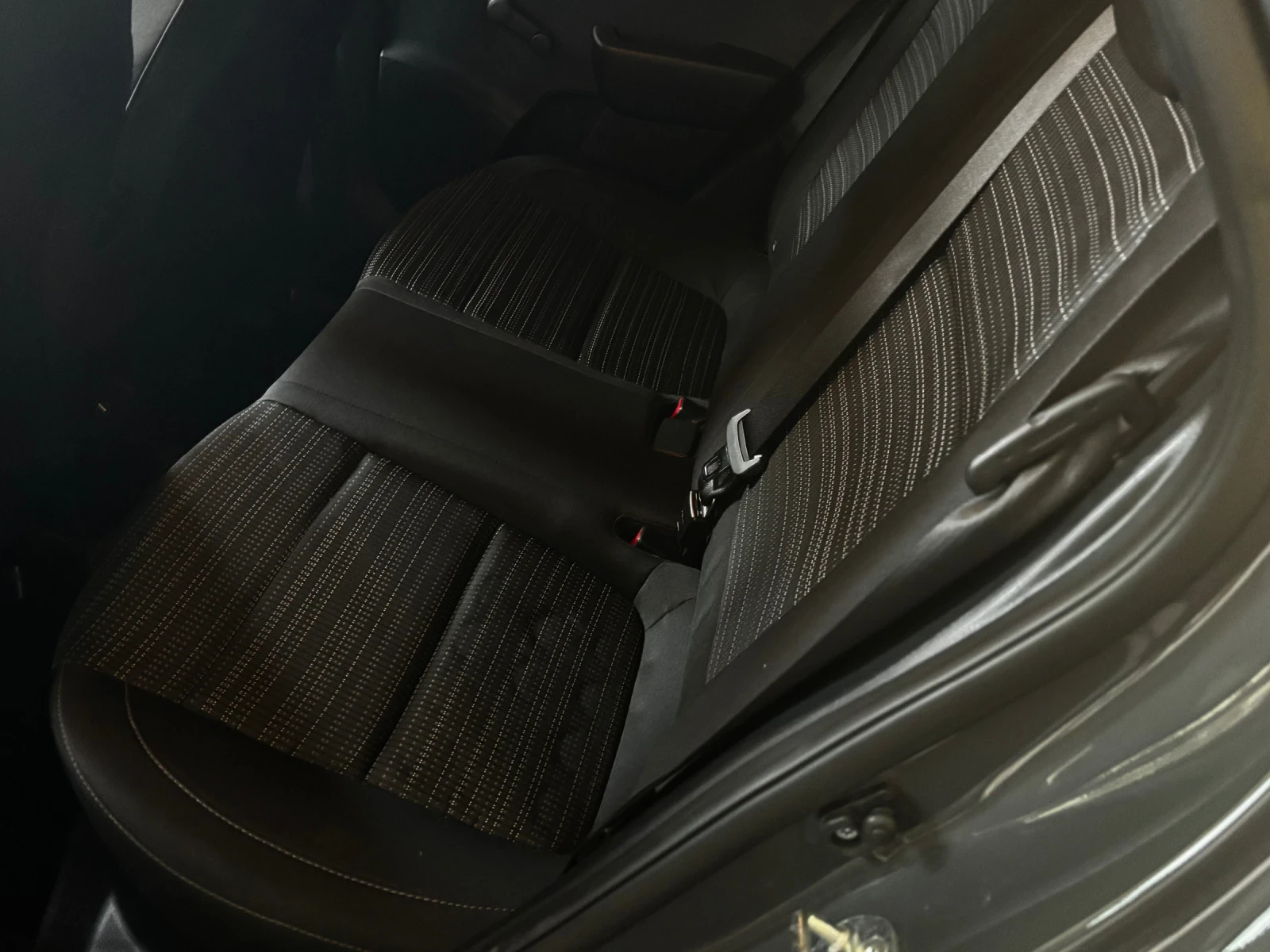 Kia Stonic | Mobile.bg � ����������� 7