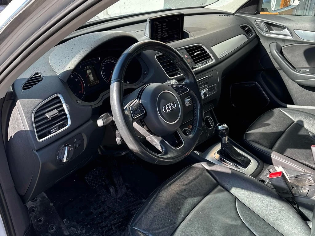 Audi Q3 * Technik * CARFAX * ���� �� �� | Mobile.bg � ����������� 6
