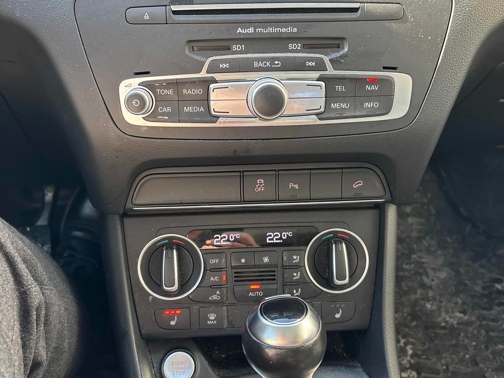 Audi Q3 * Technik * CARFAX * ���� �� �� | Mobile.bg � ����������� 10