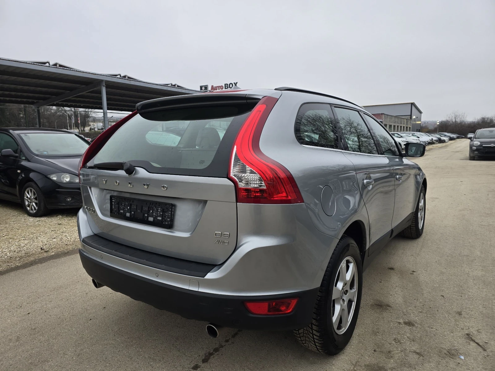 Volvo XC60 2.4D4 4Х4 163к.с  - изображение 4