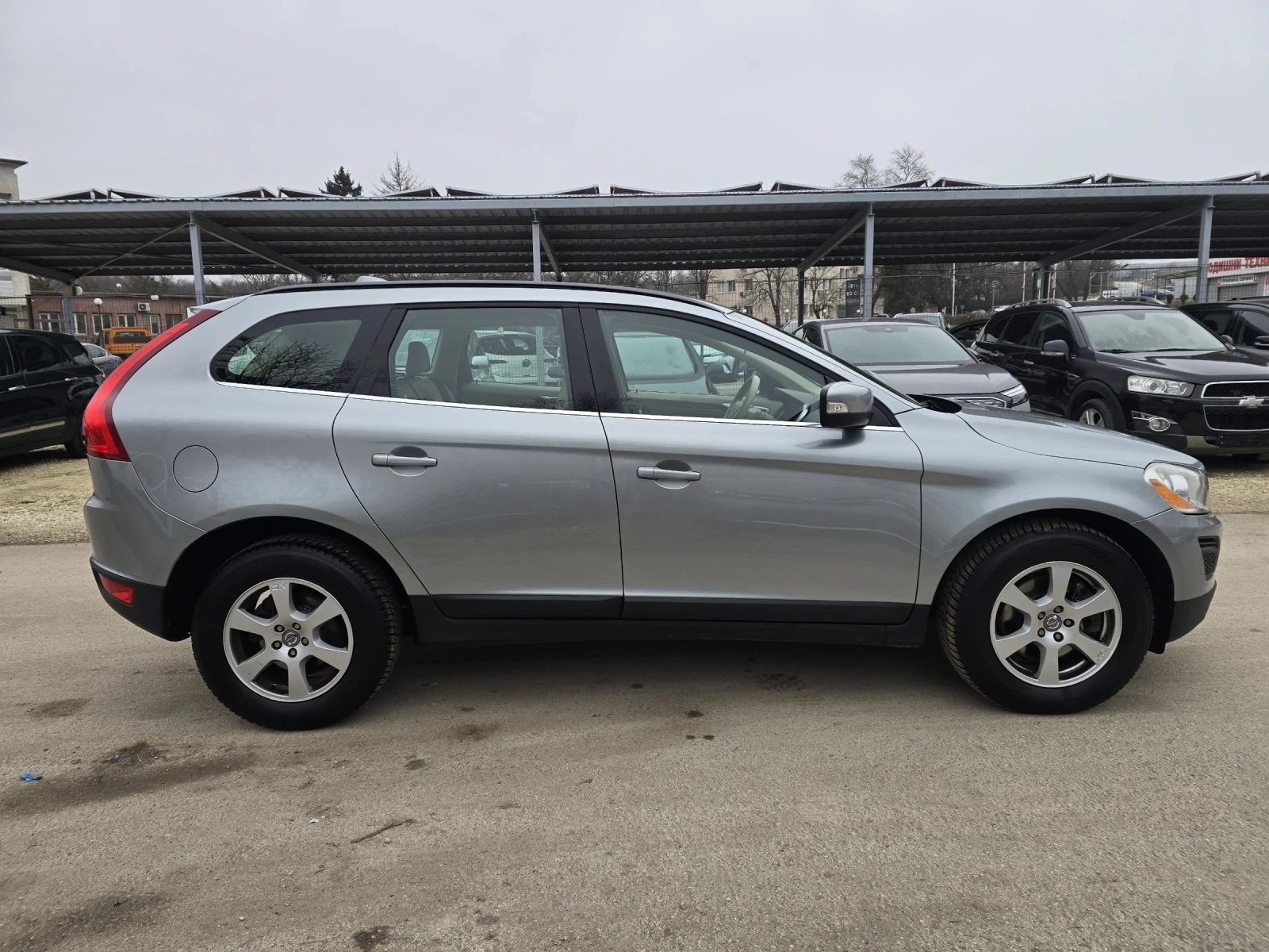 Volvo XC60 2.4D4 4Х4 163к.с  - изображение 8