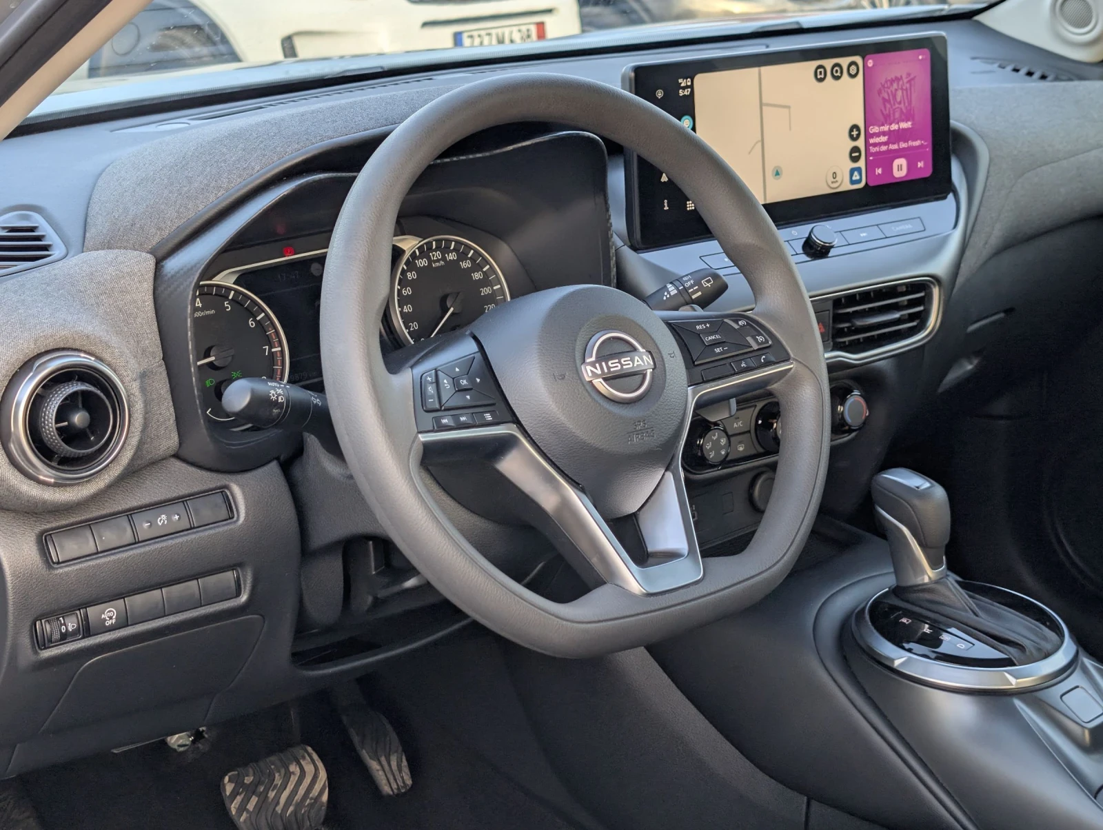 Nissan Juke 1.0 DIG-T* 19000км* КатоНова, снимка 11 - Автомобили и джипове - 53977129