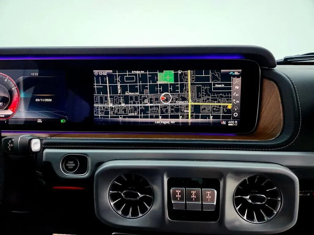 Mercedes-Benz G 63 AMG 4matic, снимка 17 - Автомобили и джипове - 54403076