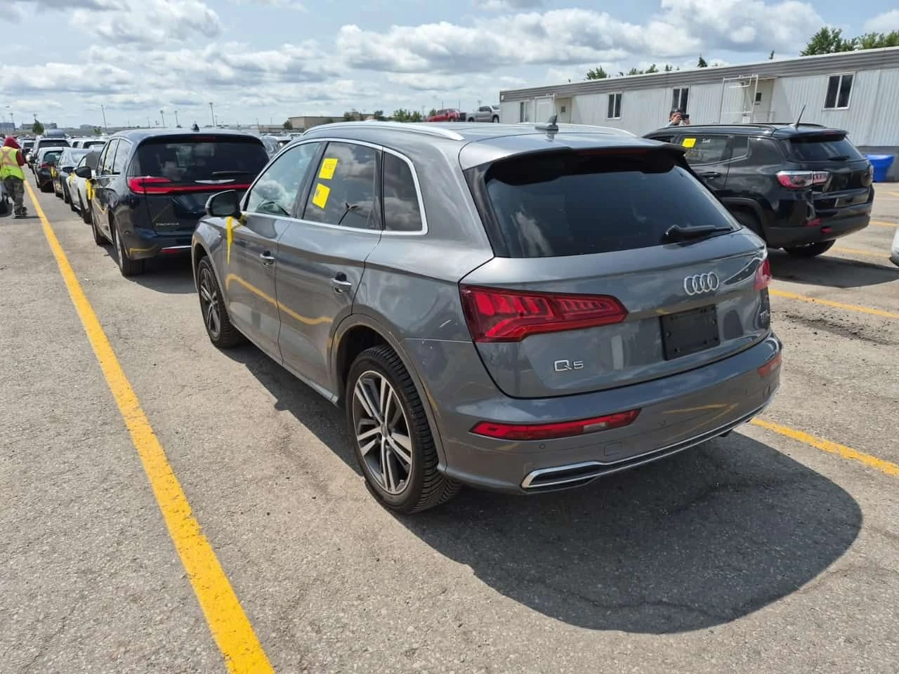 Audi Q5  PROGRESSIV / NAVI / PANORAMA / АВТОКРЕДИТ, снимка 4 - Автомобили и джипове - 55404257