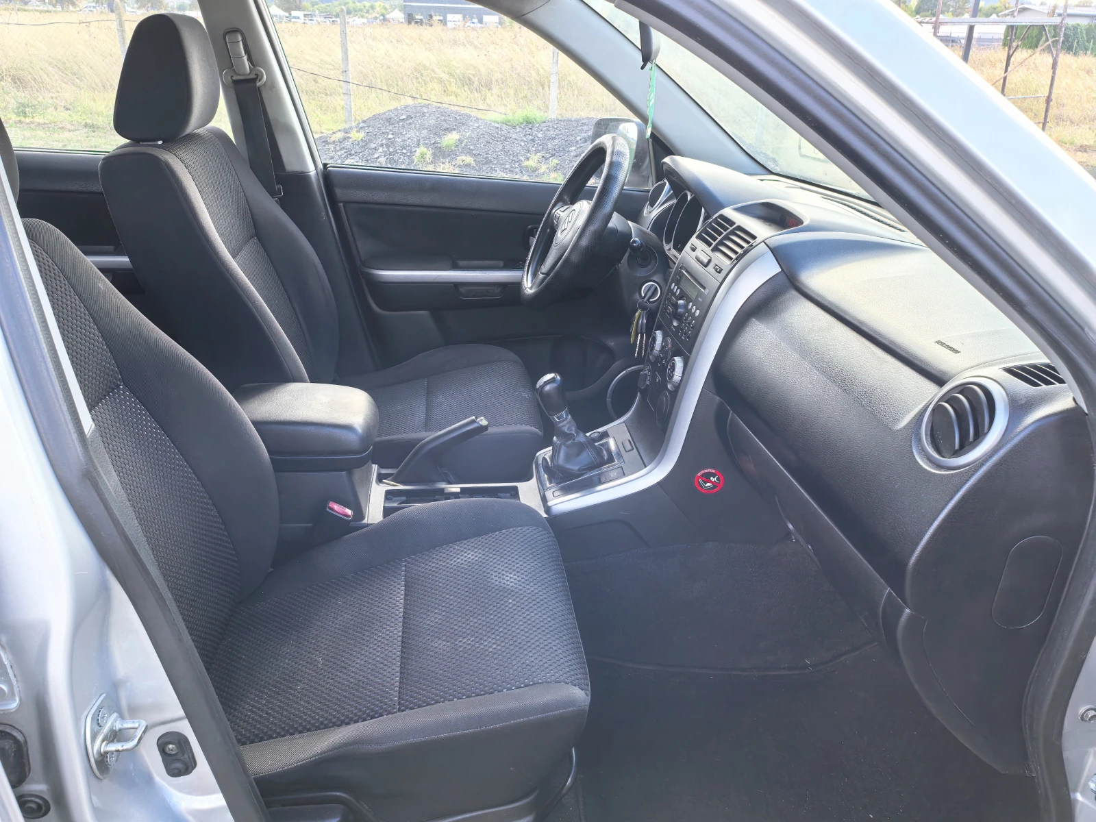 Suzuki Grand vitara, снимка 8 - Автомобили и джипове - 56207587