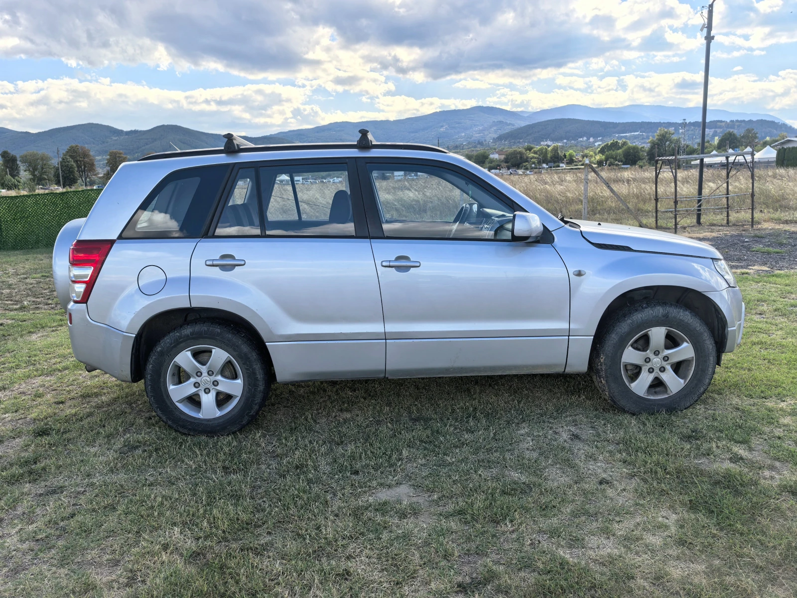 Suzuki Grand vitara, снимка 7 - Автомобили и джипове - 56207587
