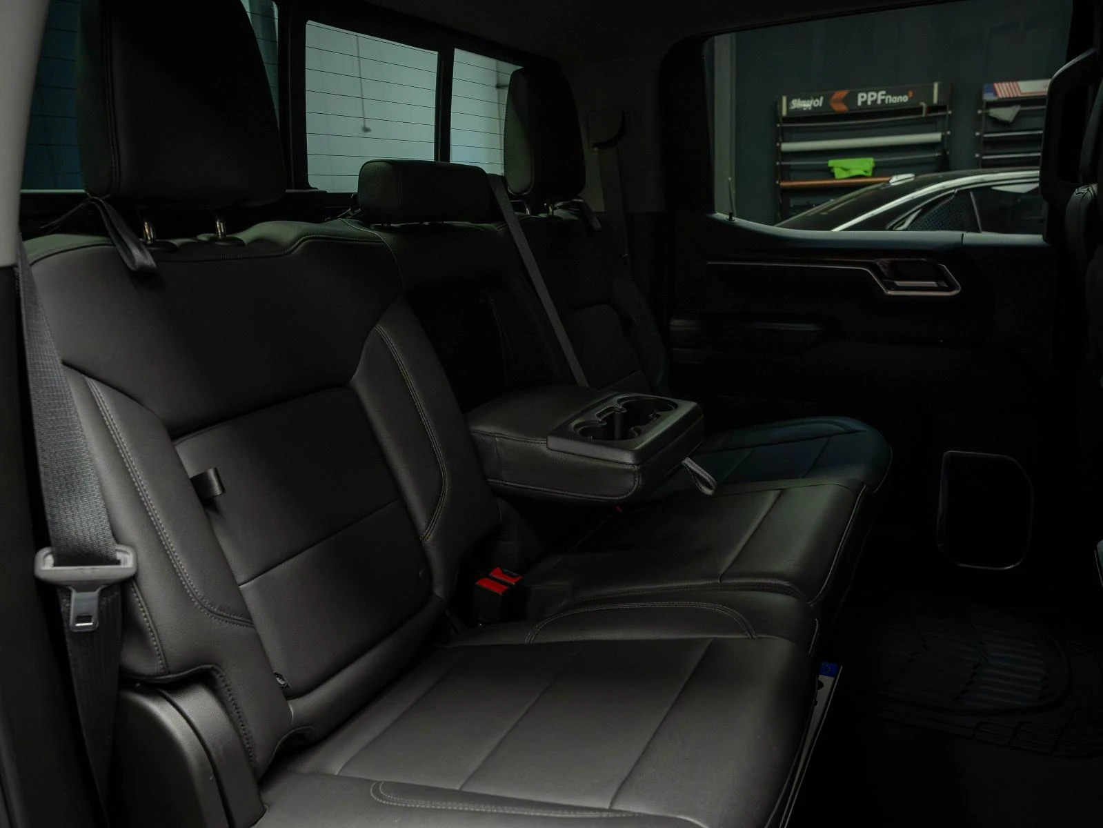 Gmc Sierra ELEVATION* 360CAM* KEYLESS START* ПОДГРЕВ* , снимка 11 - Автомобили и джипове - 56357672