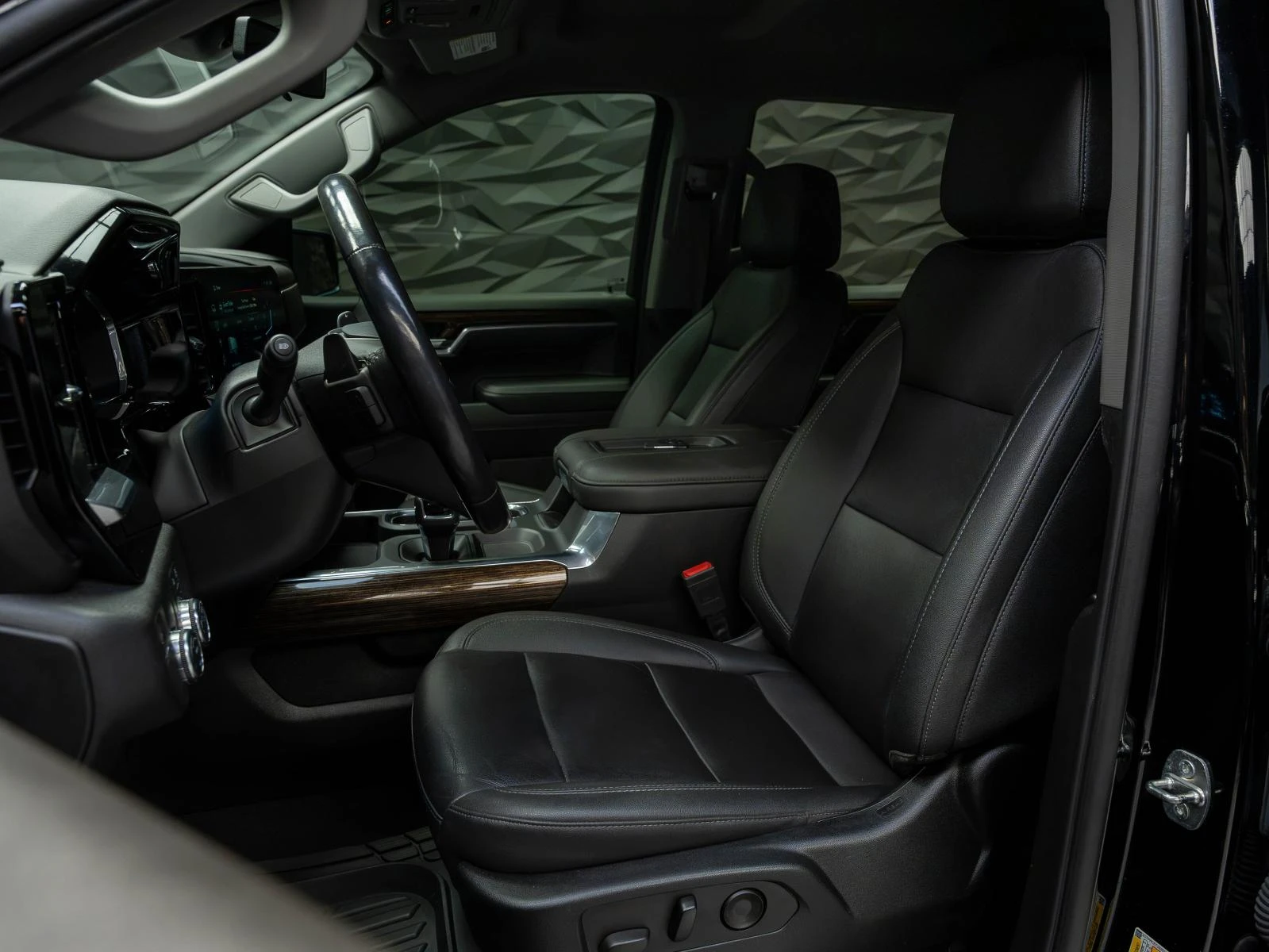 Gmc Sierra ELEVATION* 360CAM* KEYLESS START* ПОДГРЕВ* , снимка 9 - Автомобили и джипове - 56357672