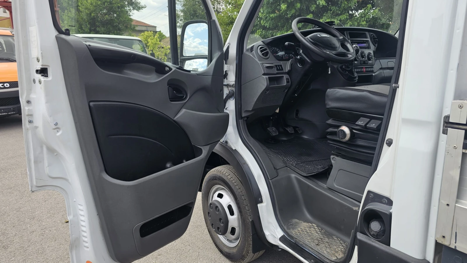 Iveco Daily 35C15 3.0D 6SP-БОРД 485СМ-МЕЖДУОСИЕ 410СМ-КЛИМАТИК - изображение 7