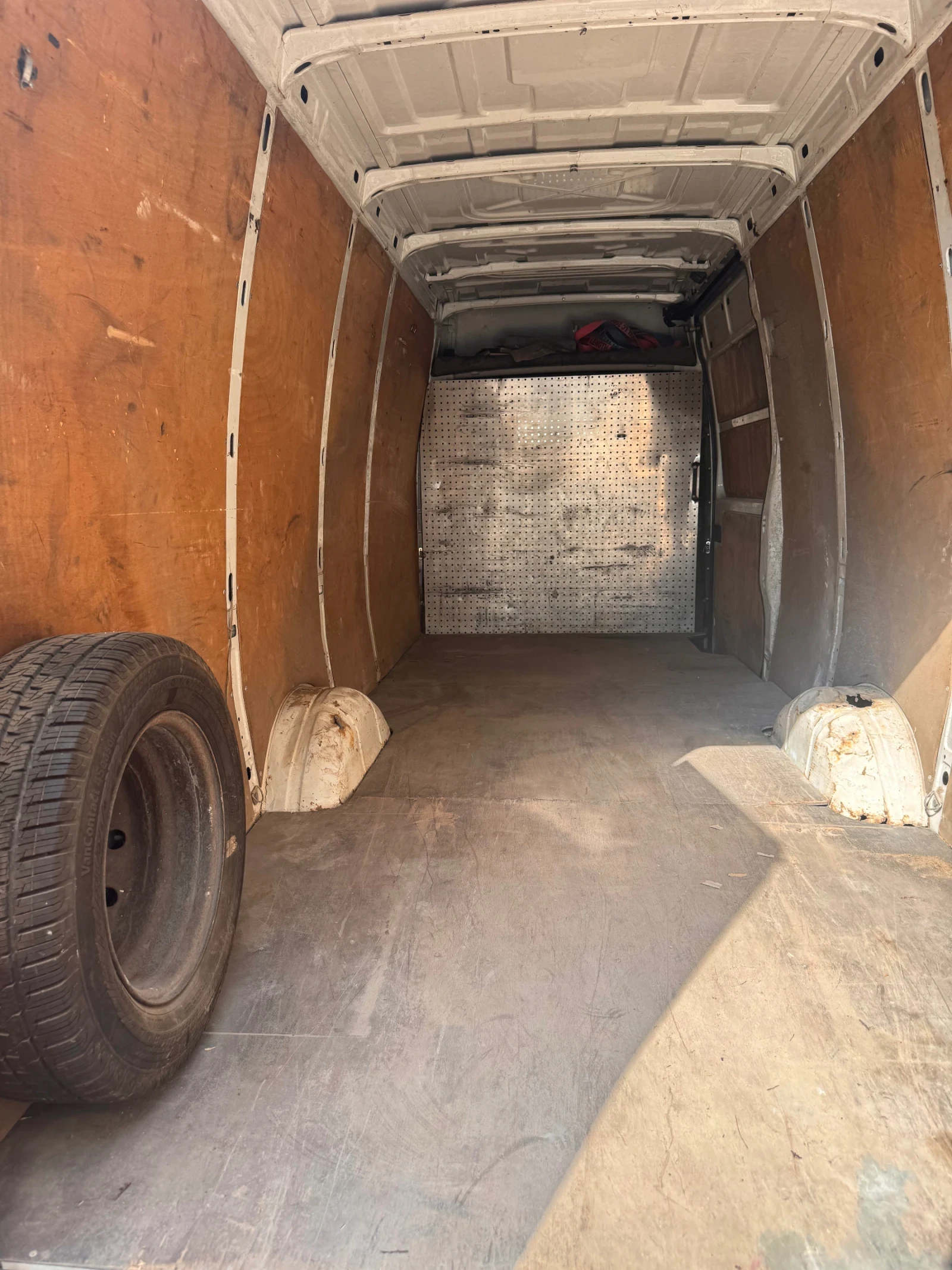 Iveco Daily 2.3 130 hp, снимка 5 - Бусове и автобуси - 55314944