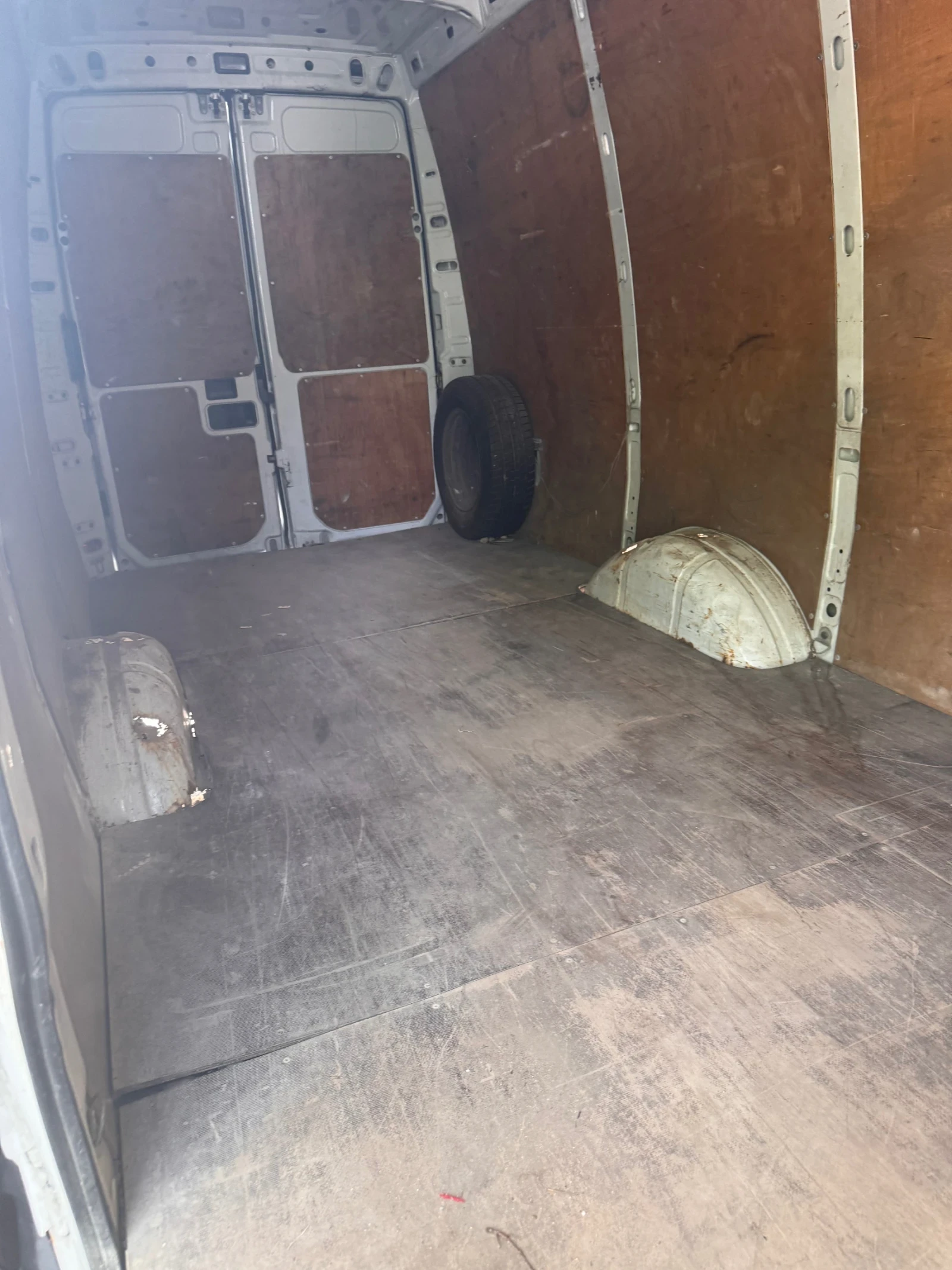 Iveco Daily 2.3 130 hp, снимка 6 - Бусове и автобуси - 55314944