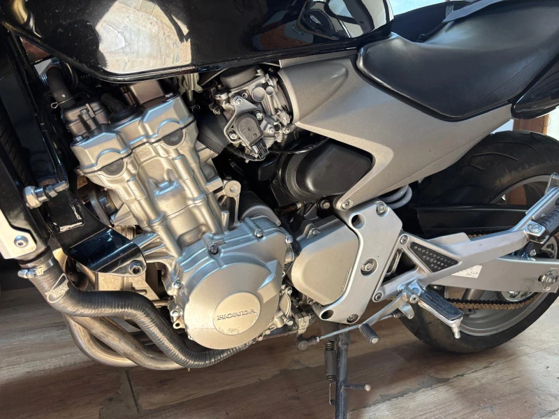 Honda Hornet 600, снимка 15 - Мотоциклети и мототехника - 52313974