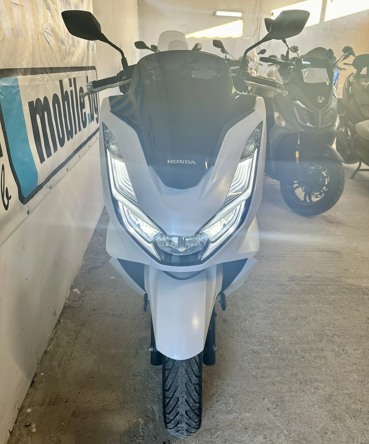 Honda Pcx 125i ABS TC - изображение 2