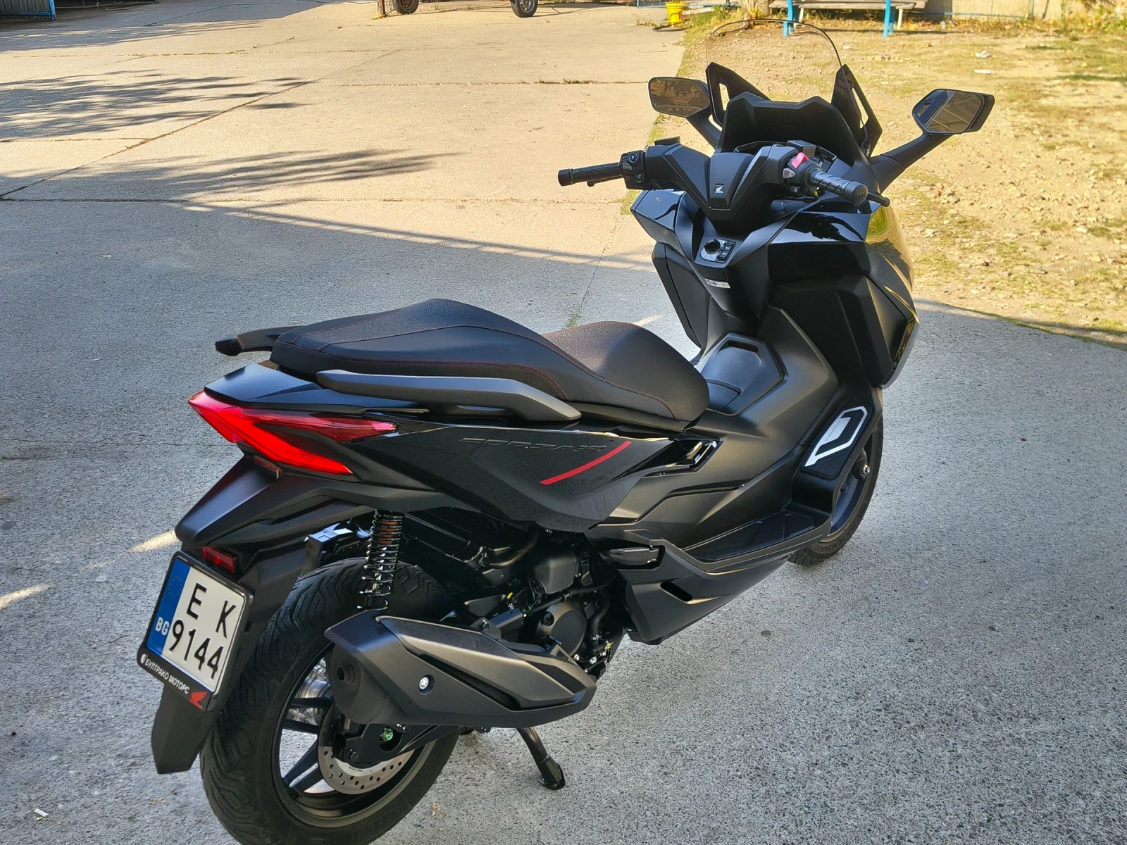 Honda Forza 350 Special Edition , снимка 5 - Мотоциклети и мототехника - 55804081