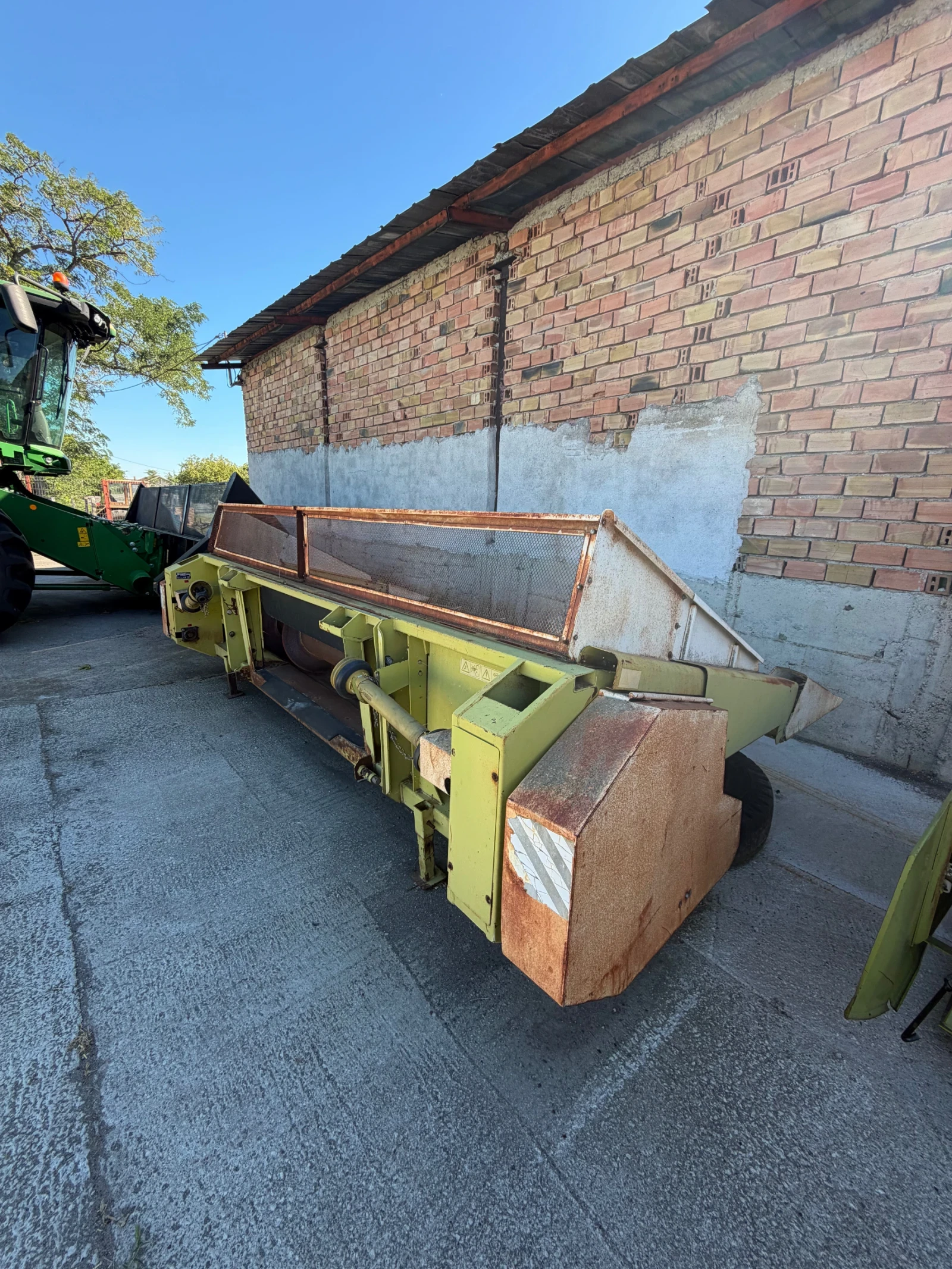 Комбайн Claas Mega 204, снимка 9 - Селскостопанска техника - 55824348
