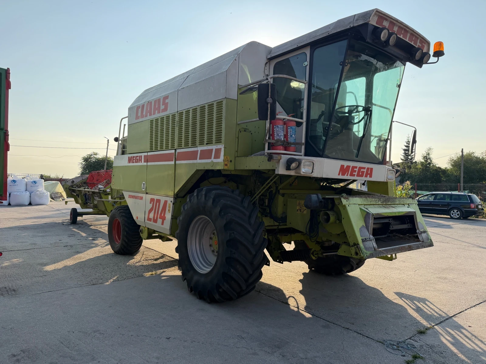 Комбайн Claas Mega 204