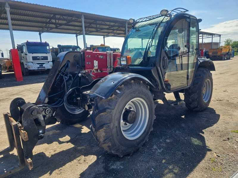 Телескопични товарачи Manitou Case farmlift 735, снимка 2 - Индустриална техника - 45681796