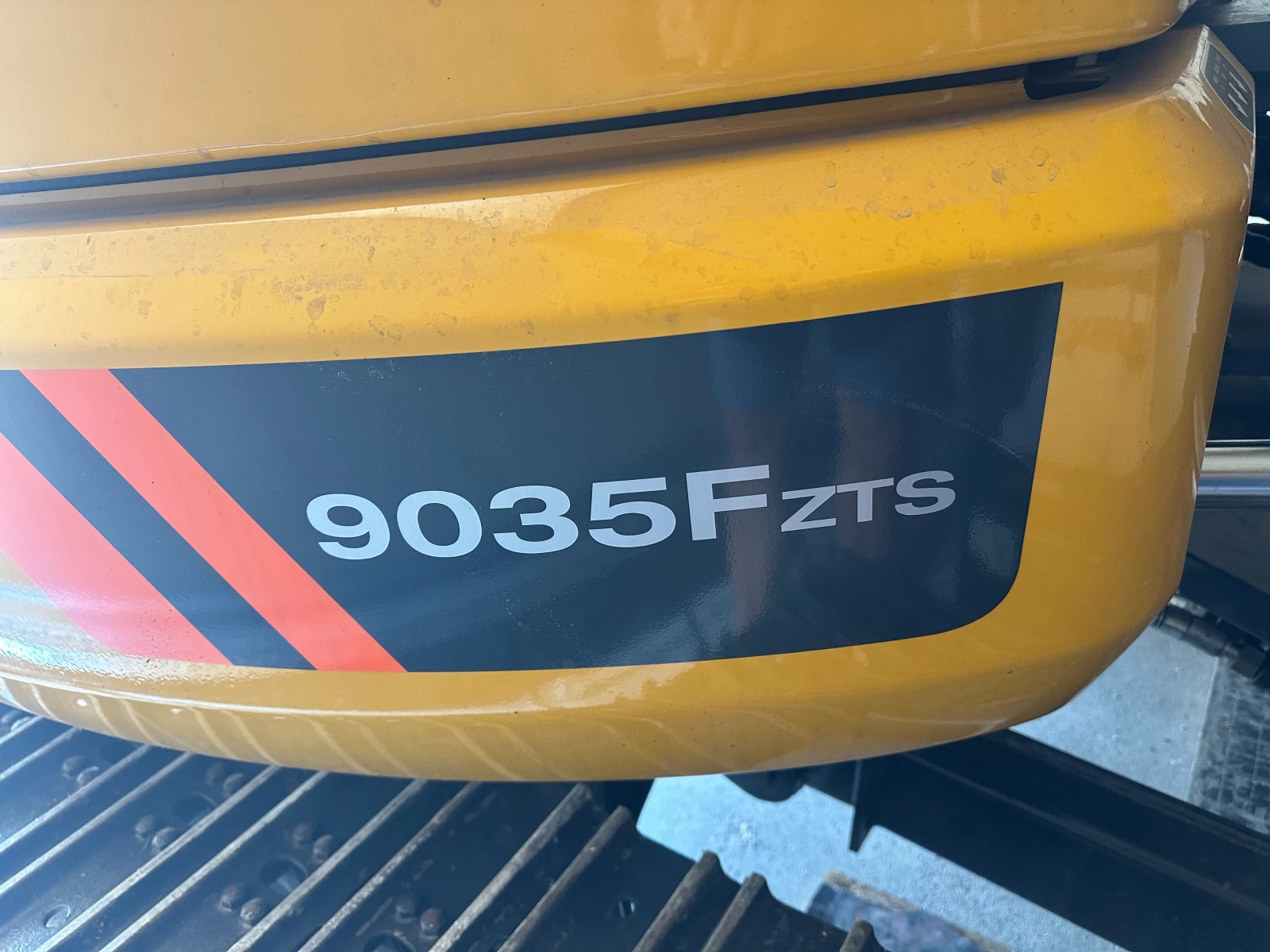 Багер LiuGong 9035FZTS, снимка 4 - Индустриална техника - 56124663