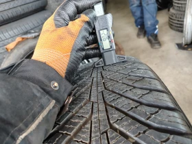 Гуми Зимни 215/65R15, снимка 2