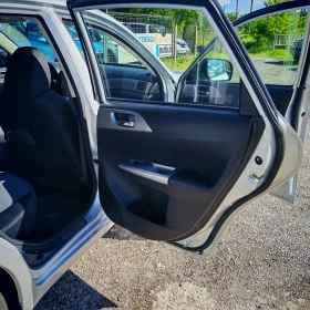 Subaru Impreza 2.0i BRC газ  AWD, снимка 11